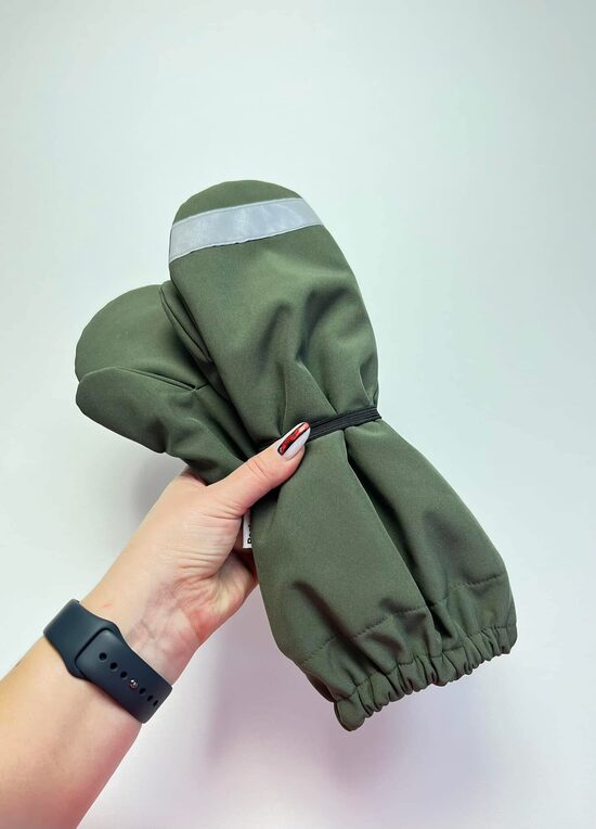 Haki ar atstarotāju